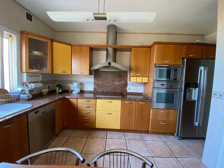 マラガ Espectacular Atico Duplex Con 2 Terrazas & Piscinaヴィラ エクステリア 写真